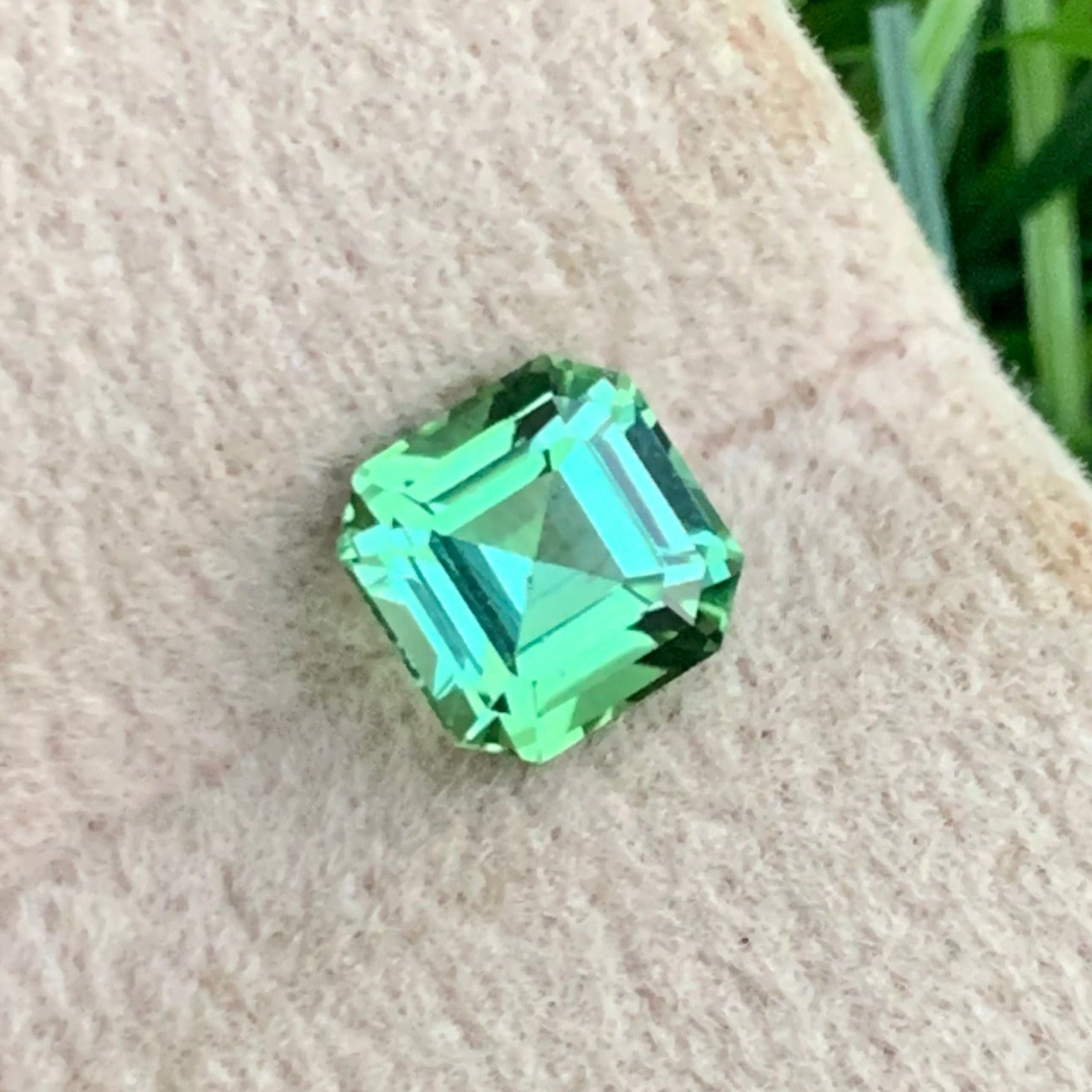 Premium Asscher cut tourmaline with brilliant sparkle
Natural bluish green tourmaline loose stone for jewelry making