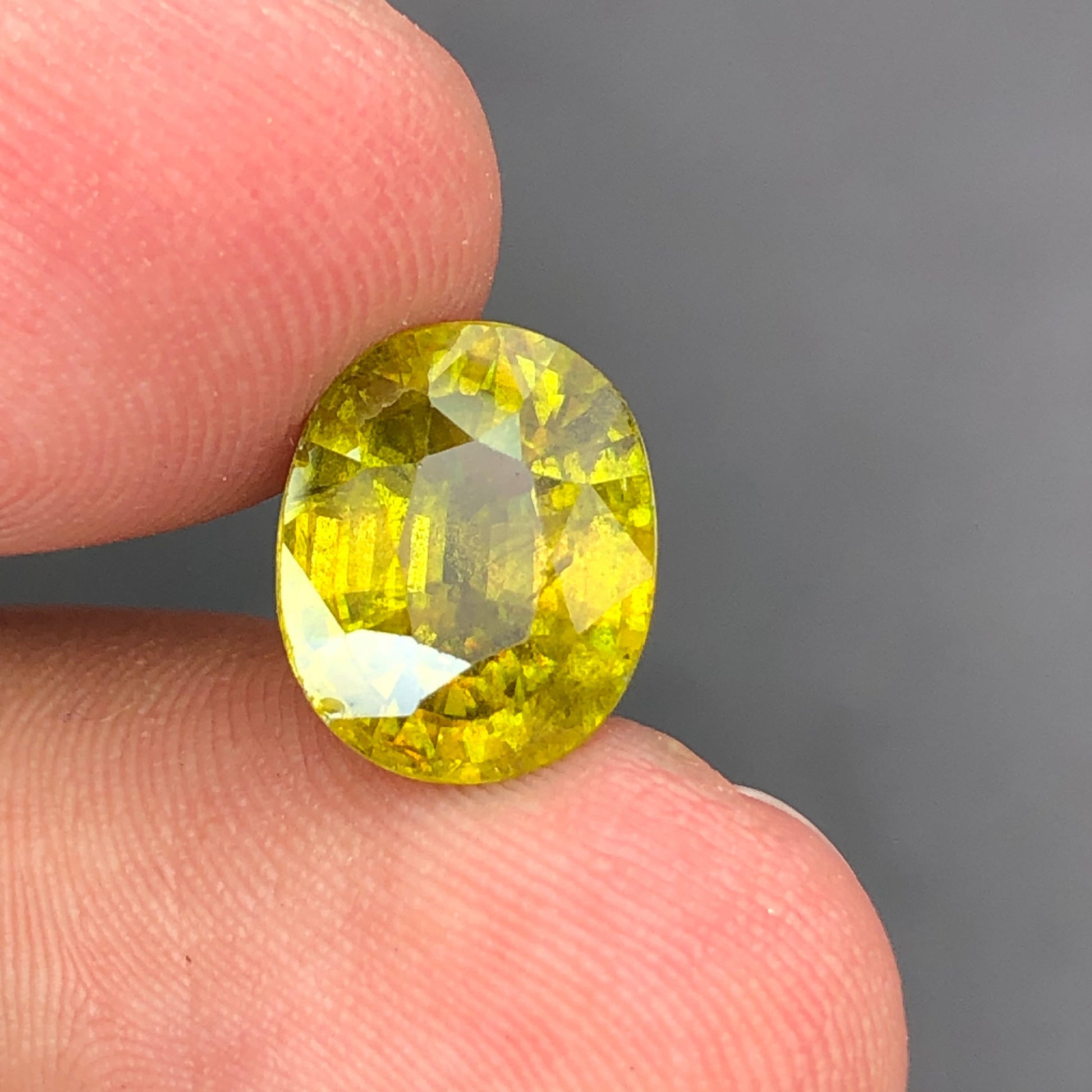 Rare Natural Sphene 4.45 Carats Onestep Gems
