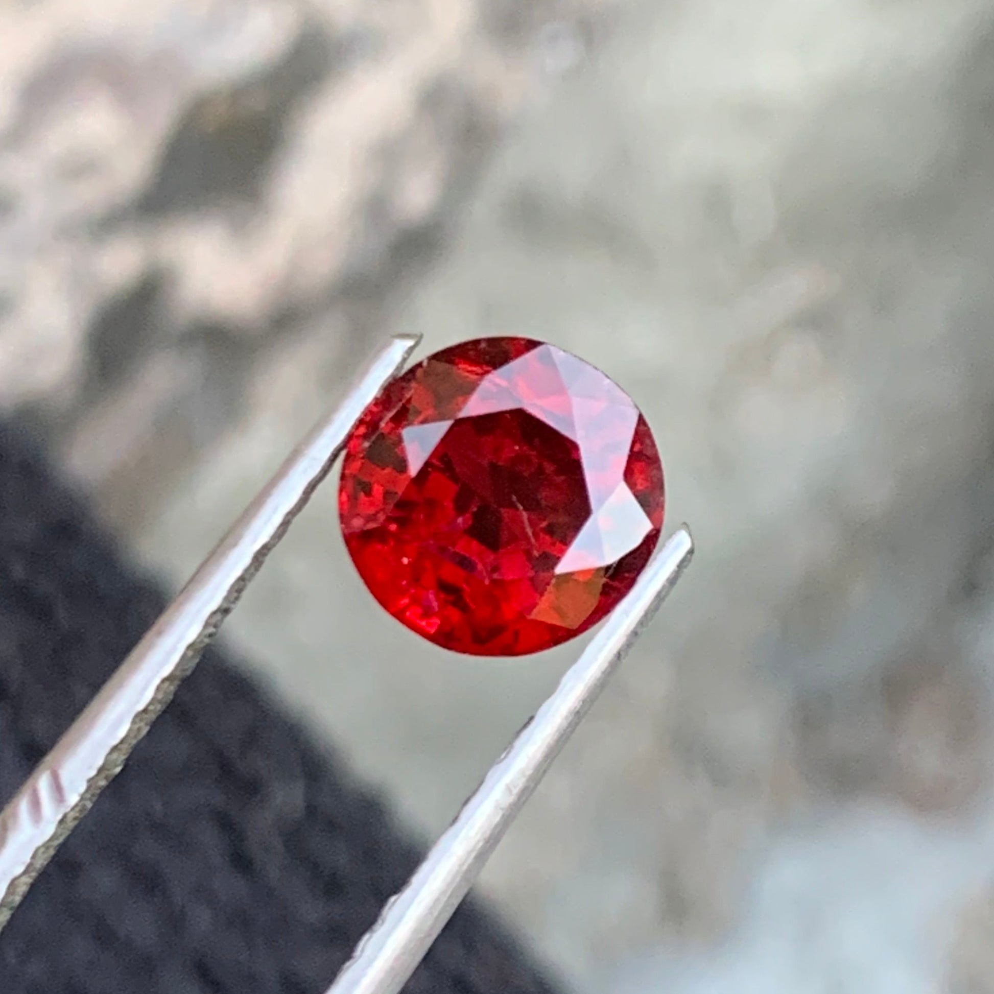 Red Spinel stone
Round Cut Red Spinel OneStep Gems

Burmese Red Spinel Gem