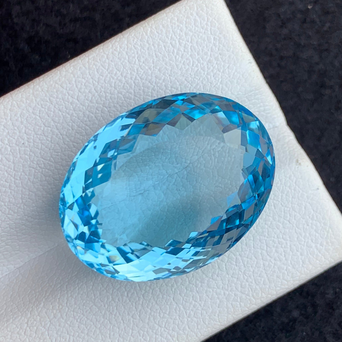 Electric Blue Topaz Closeup
34.95 Carat Topaz Gem
African Swiss Blue Topaz
Topaz reflecting light showing electric blue sparkle
African Swiss blue topaz for statement ring setting