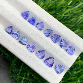 Triangular Cut Tanzanite
Natural Tanzania Tanzanite