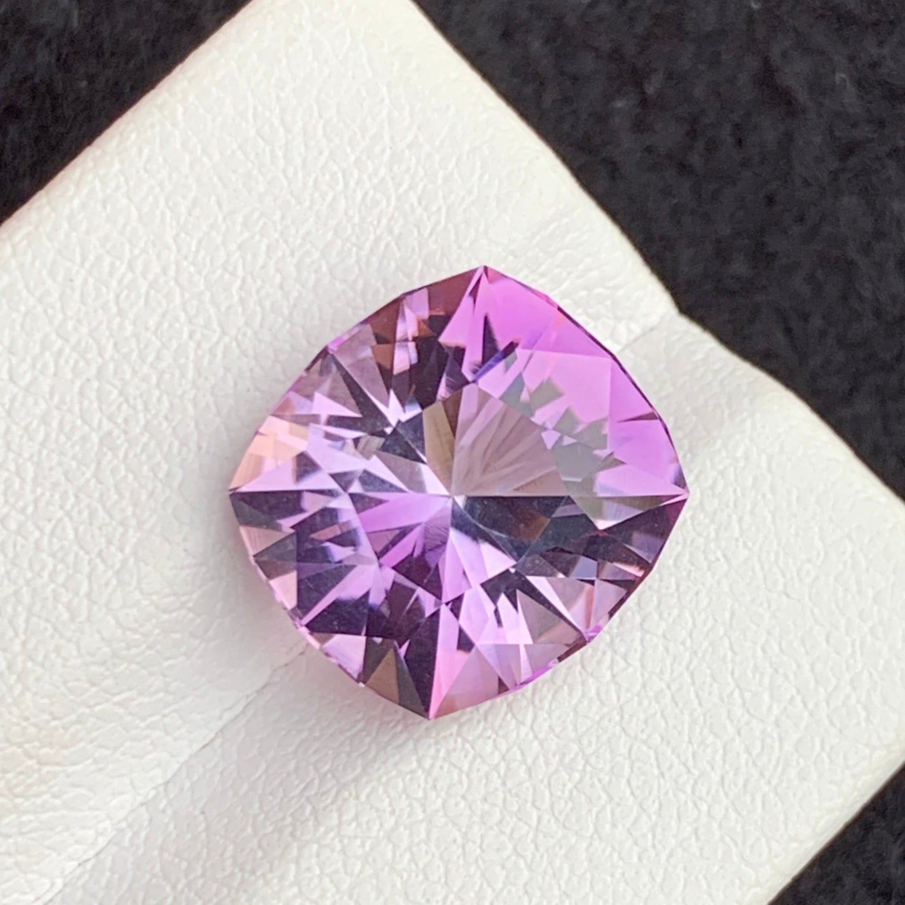 February birthstone amethyst gemstone

Luxury pink amethyst loose stone