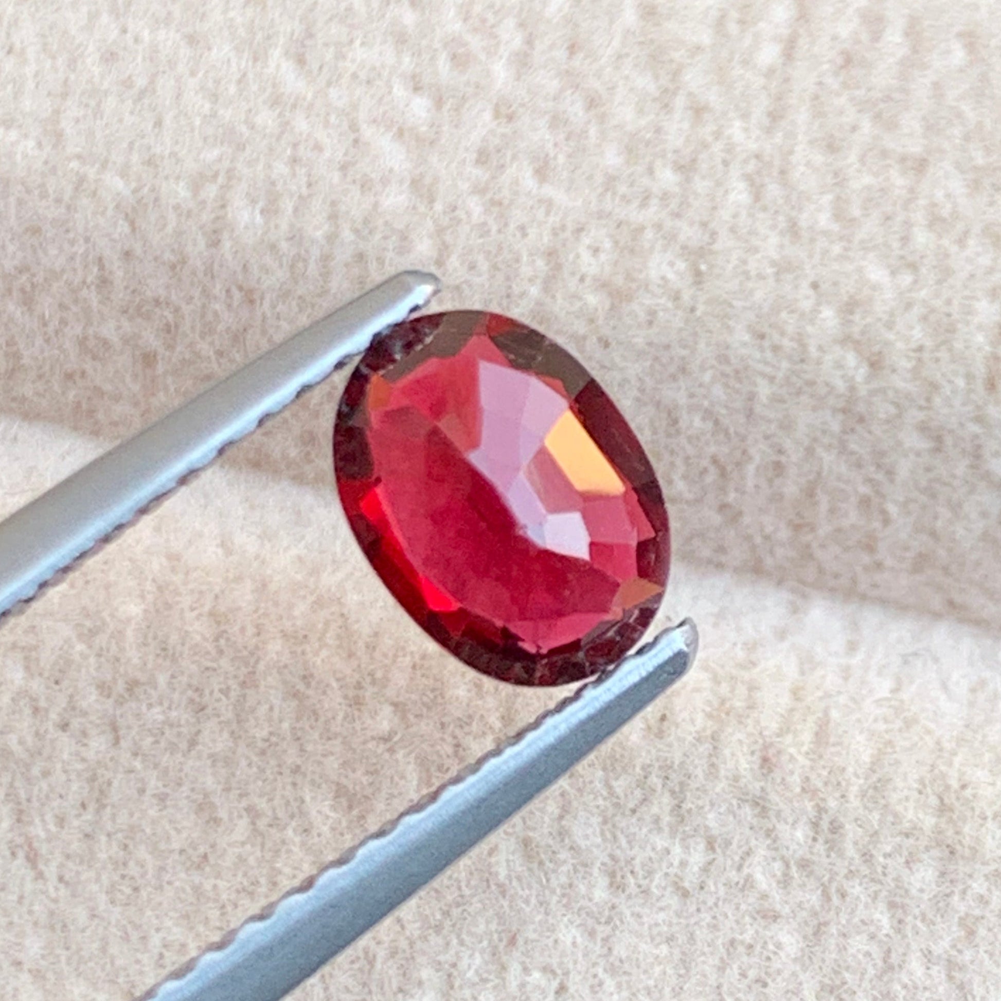 Red Spinel Jewelry
Untreated Red Spinel OneStep Gems

Loose Red Spinel for Jewelry