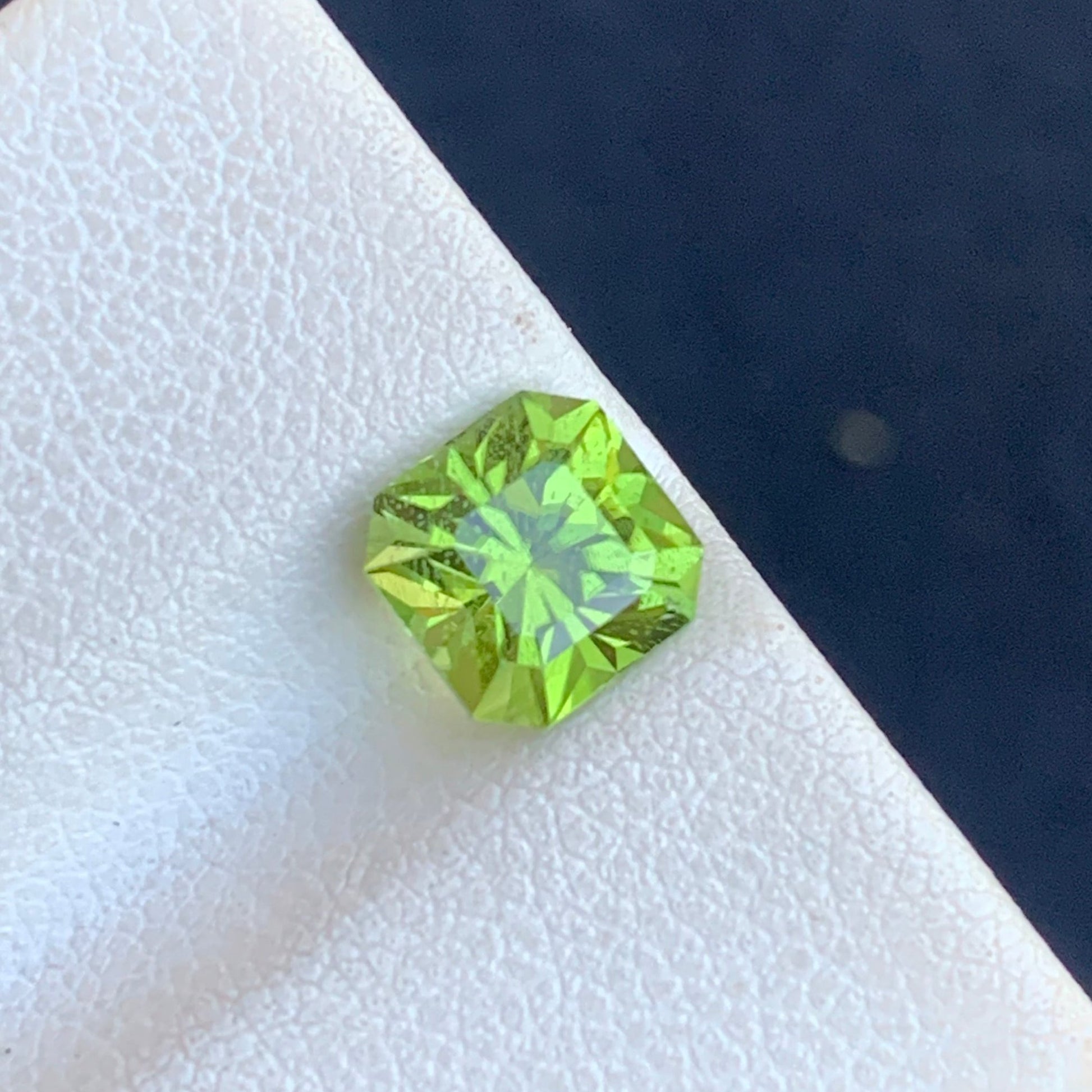 VVS Clarity Green Peridot Gemstone from Pakistan