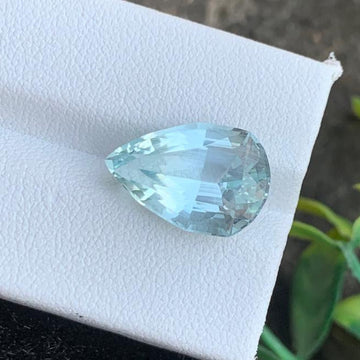 Aquamarine gemstone
Aquamarine jewelry