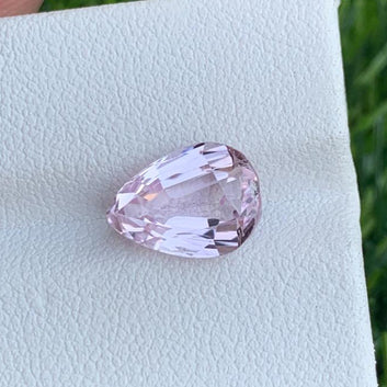 Light Pink Kunzite ring
Light Pink Kunzite pendant