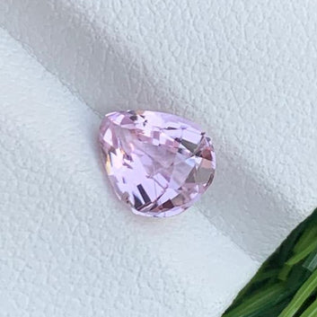 Light Pink Kunzite ring
Light Pink Kunzite pendant