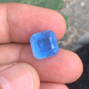 Blue Aquamarine gemstone
Blue Aquamarine jewelry