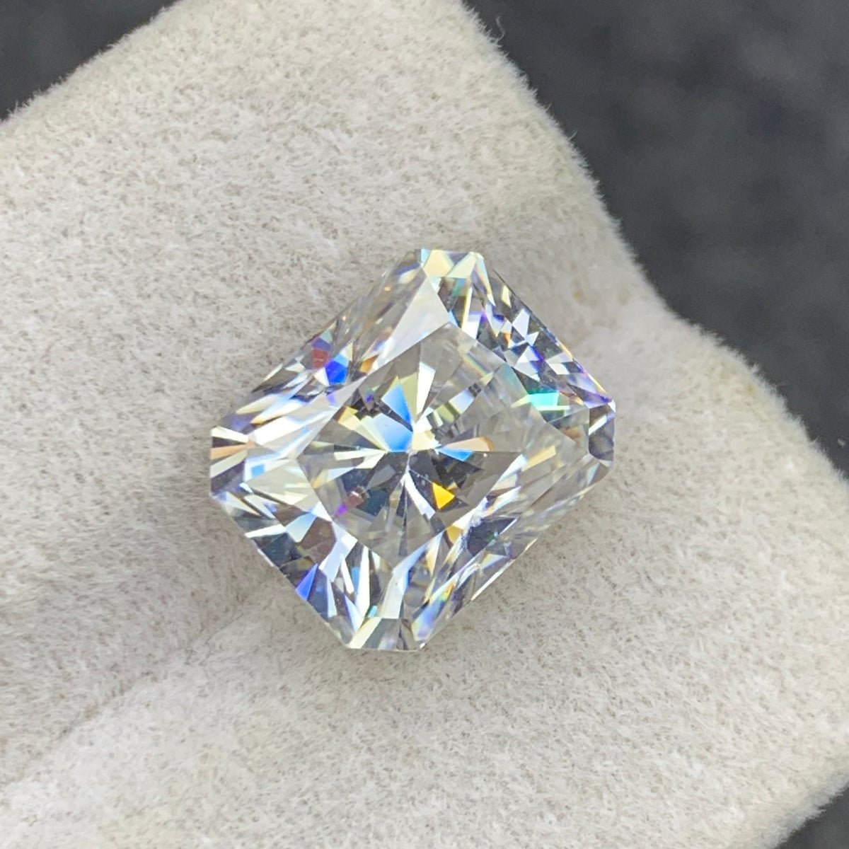 White Moissanite gemstone
White Moissanite jewelry
White moissanite 7.00 carat long cushion cut gemstone
Lab grown moissanite,