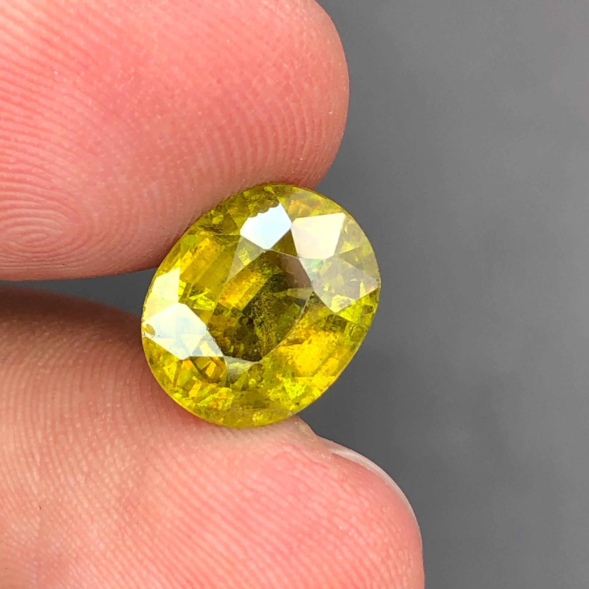 Yellow Green Titanite Gemstone from Pakistan