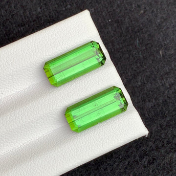 Yellow green tourmaline Pair
Yellow Green Tourmaline Gemstone Pair