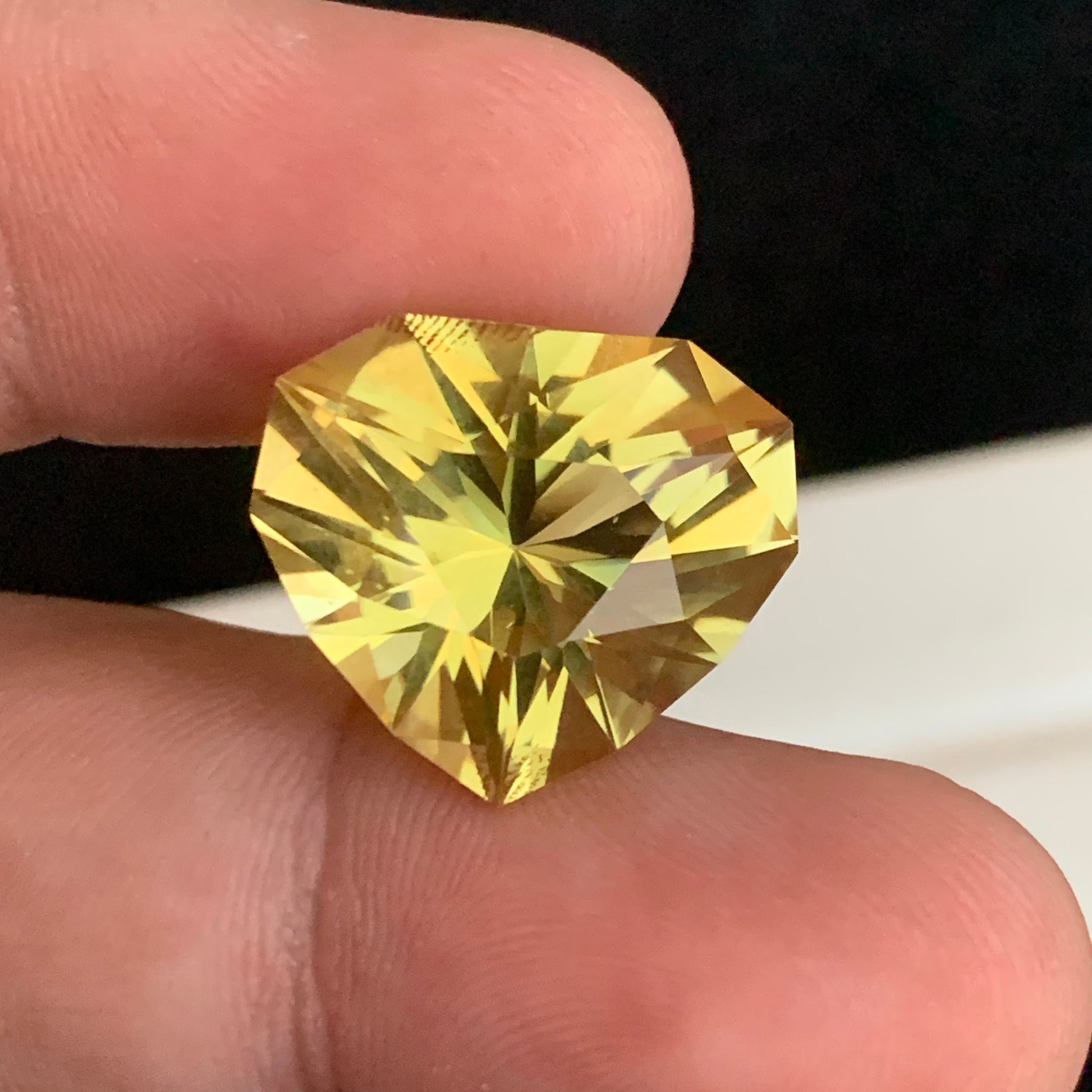 Buy Lemon Quartz
Yellow Lemon Quartz Gemstone