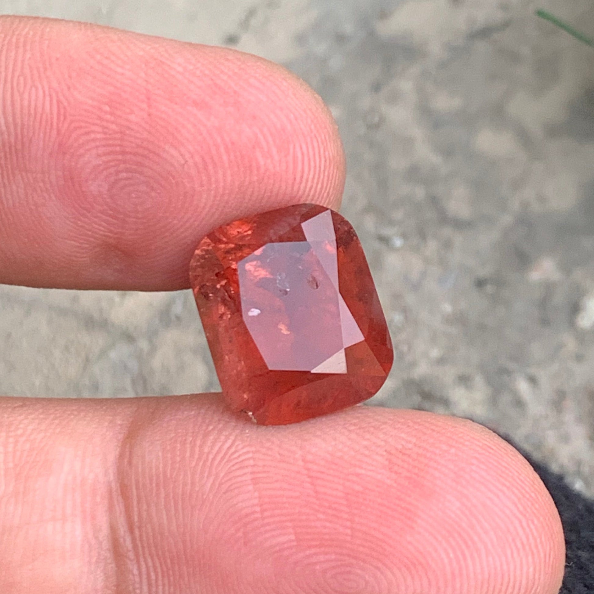 Reddish Orange Stone
untreated tourmaline gemstone for jewelry

cushion cut tourmaline SI clarity

loose tourmaline gemstone USA