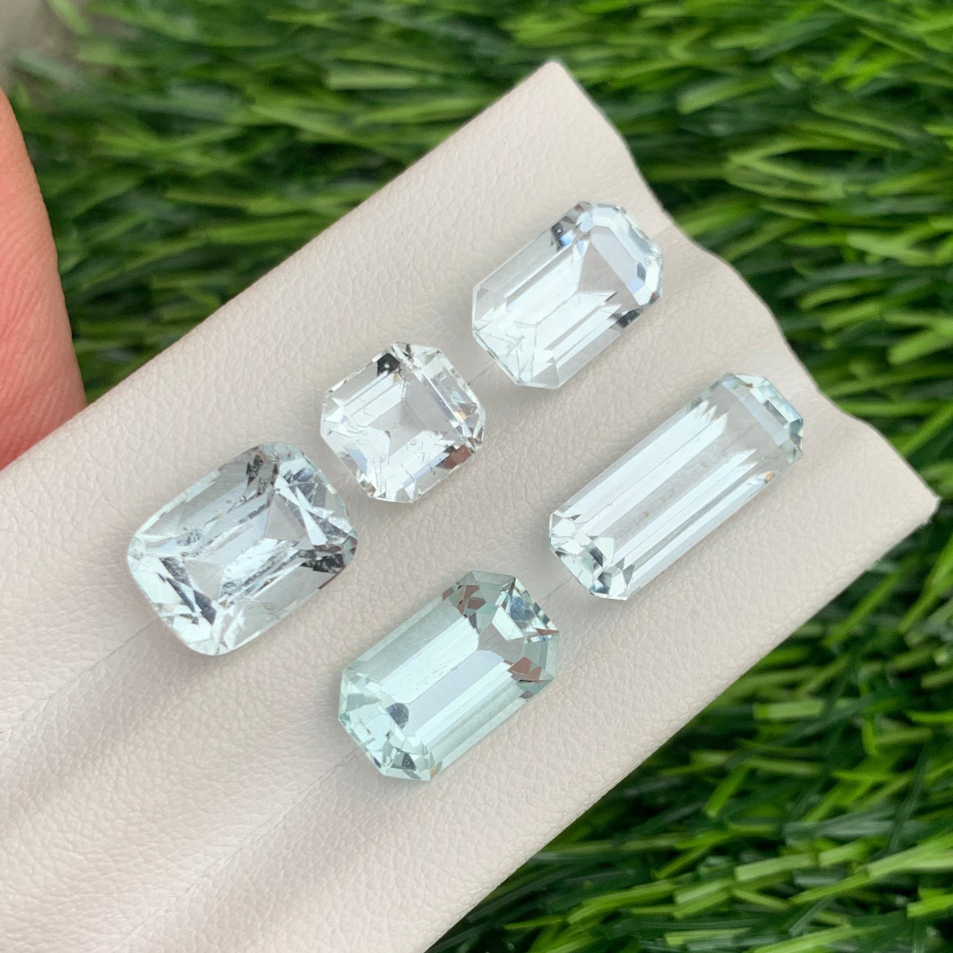 Aquamarine Lot
Aquamarine Rings
aquamarine gemstone lot for jewelry making
light blue aquamarine natural stones collection