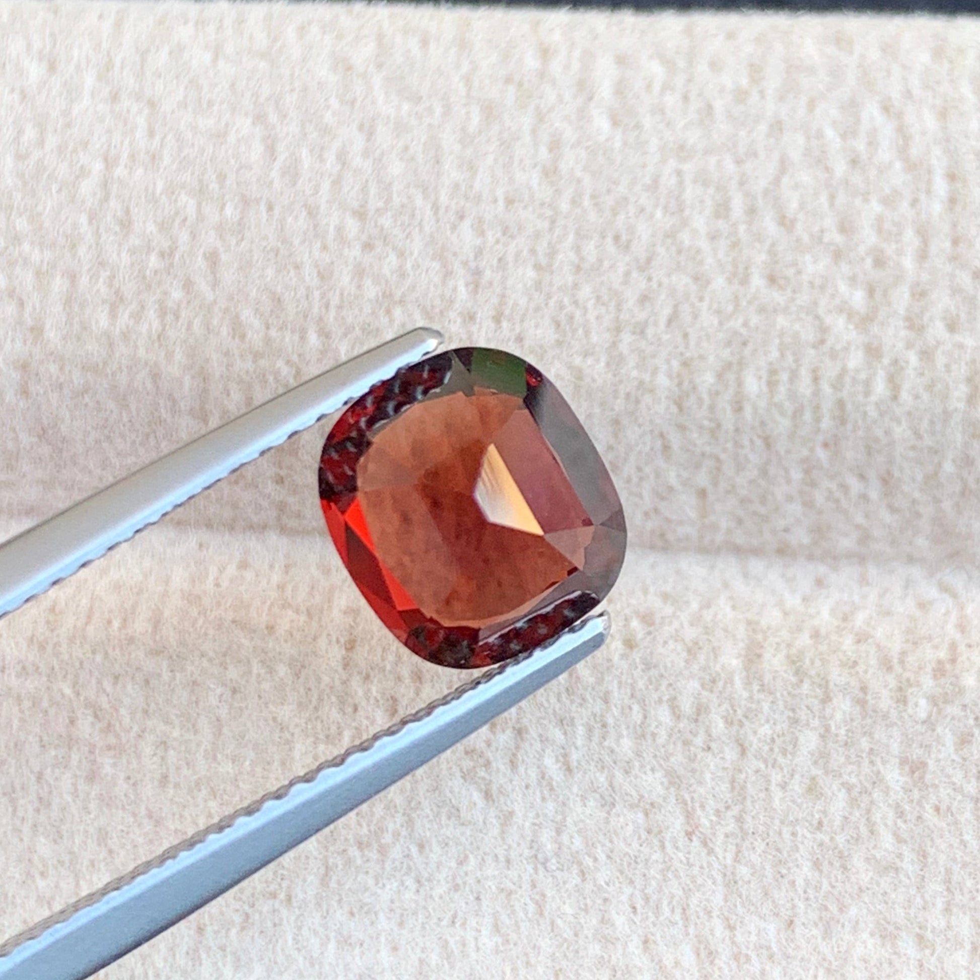 dark red spinel
august birthstone red spinel

cushion cut spinel for jewelry