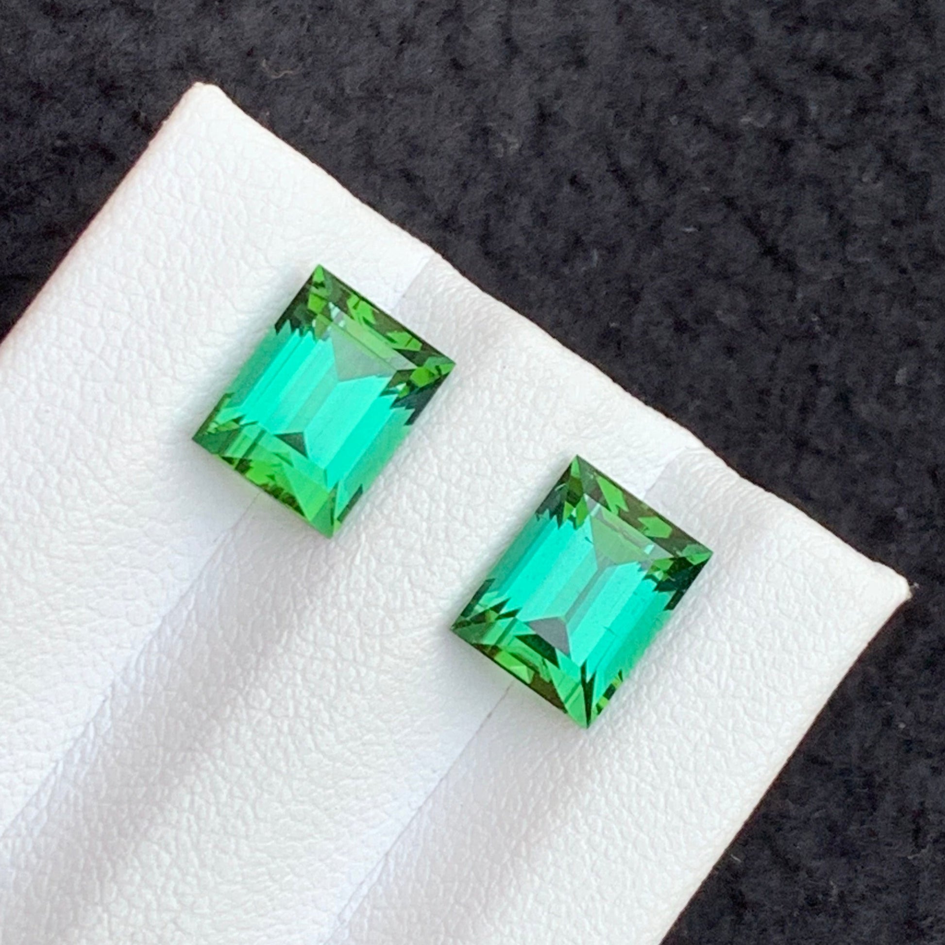 Bluish Green Tourmaline Pair
baguette cut tourmaline pair loose gemstones

untreated bluish green tourmaline pair