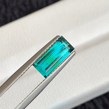 Exquisite Natural Bicolor Indicolite Tourmaline: 1.65 Carats Baguette Cut Gemstone