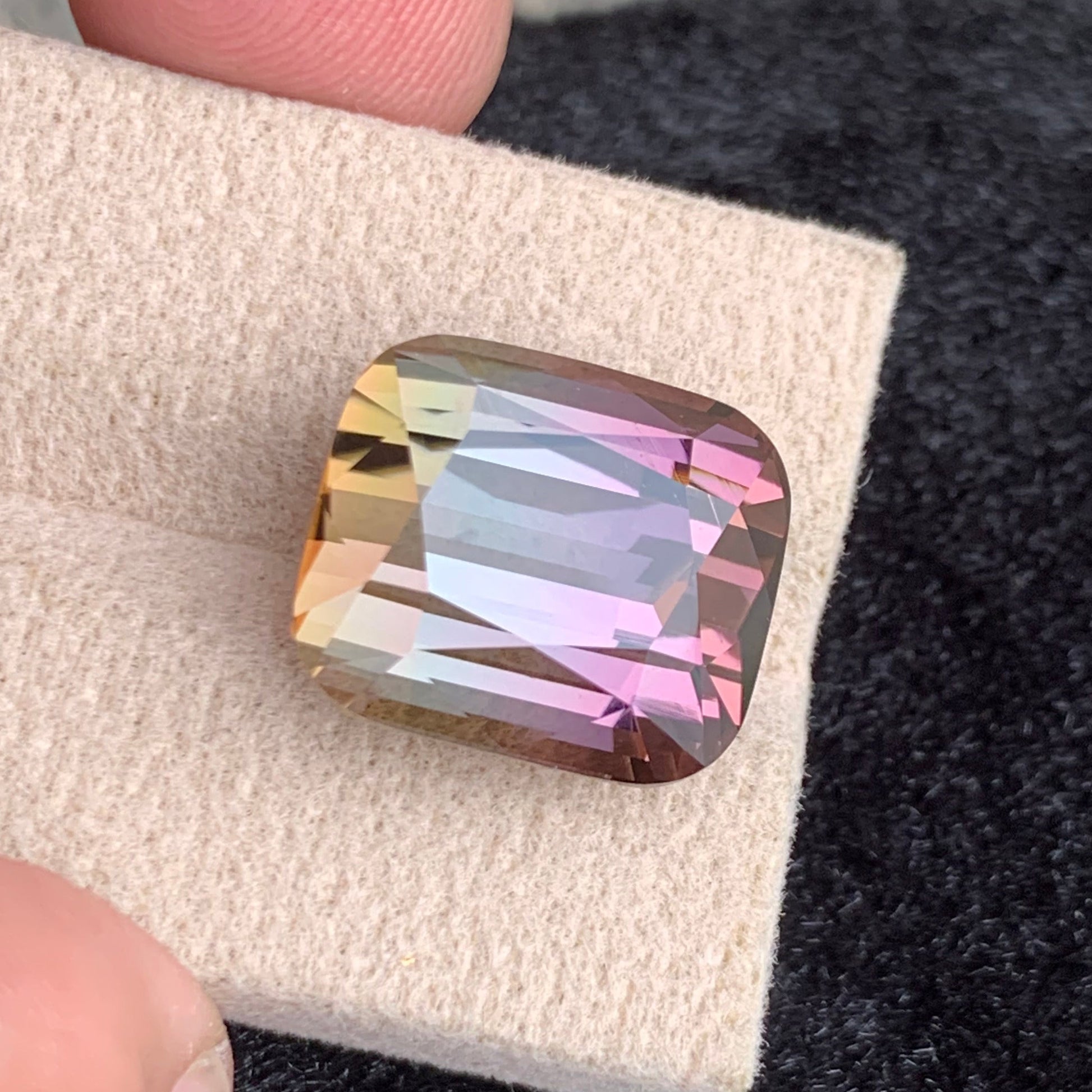 bicolor tourmaline cushion cut gemstone
20.27 carat tourmaline afghanistan