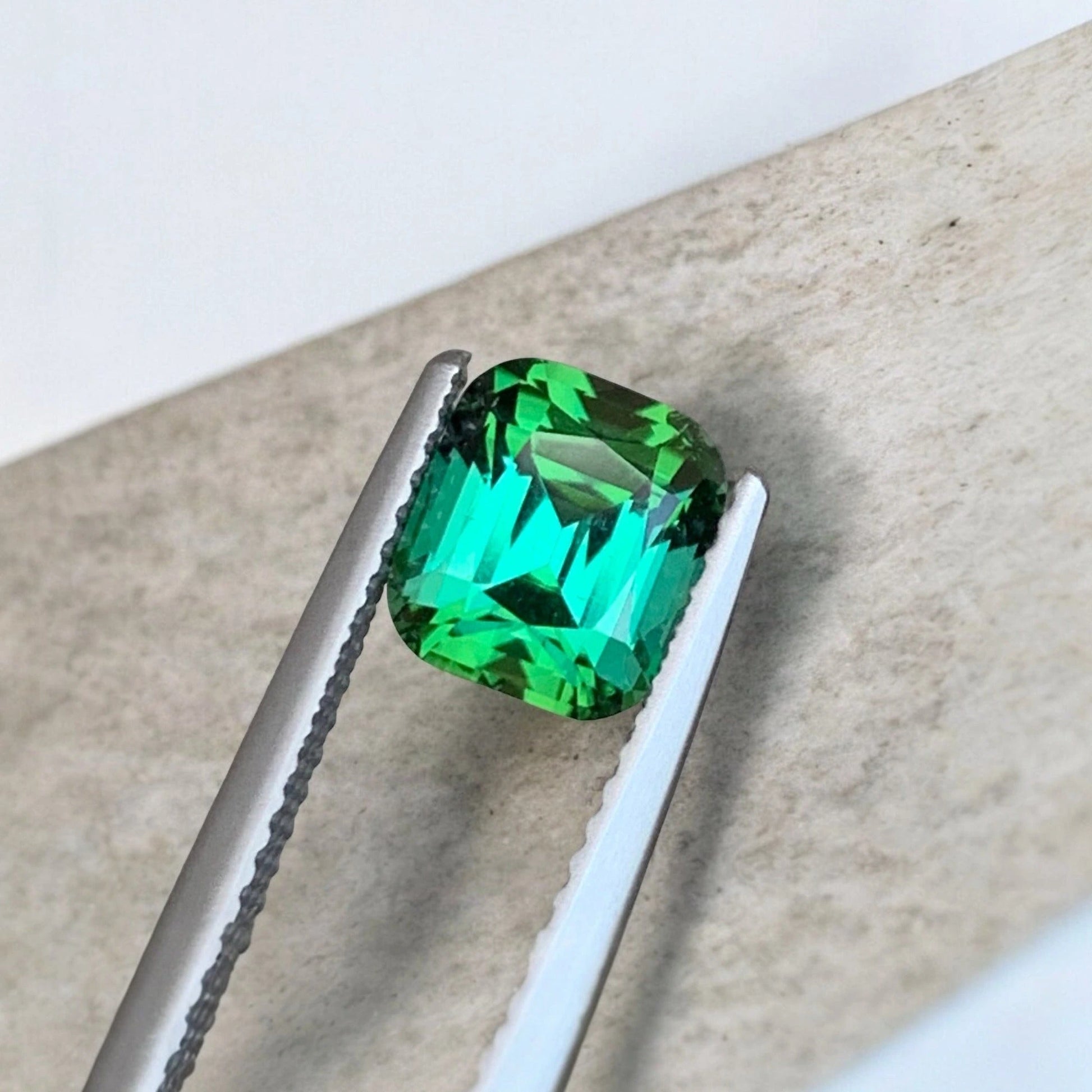 bluish green emerald price
bluish green vs greenish blue
blue green tourmaline
blue green tourmaline crystal
