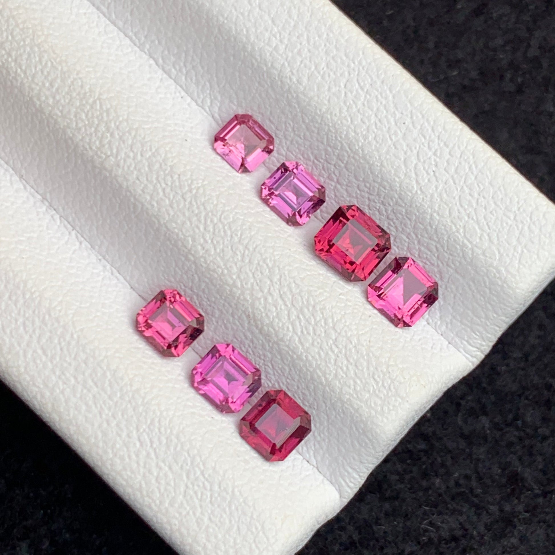 Asscher cut garnet stones high quality
natural garnet gemstone lot for earrings