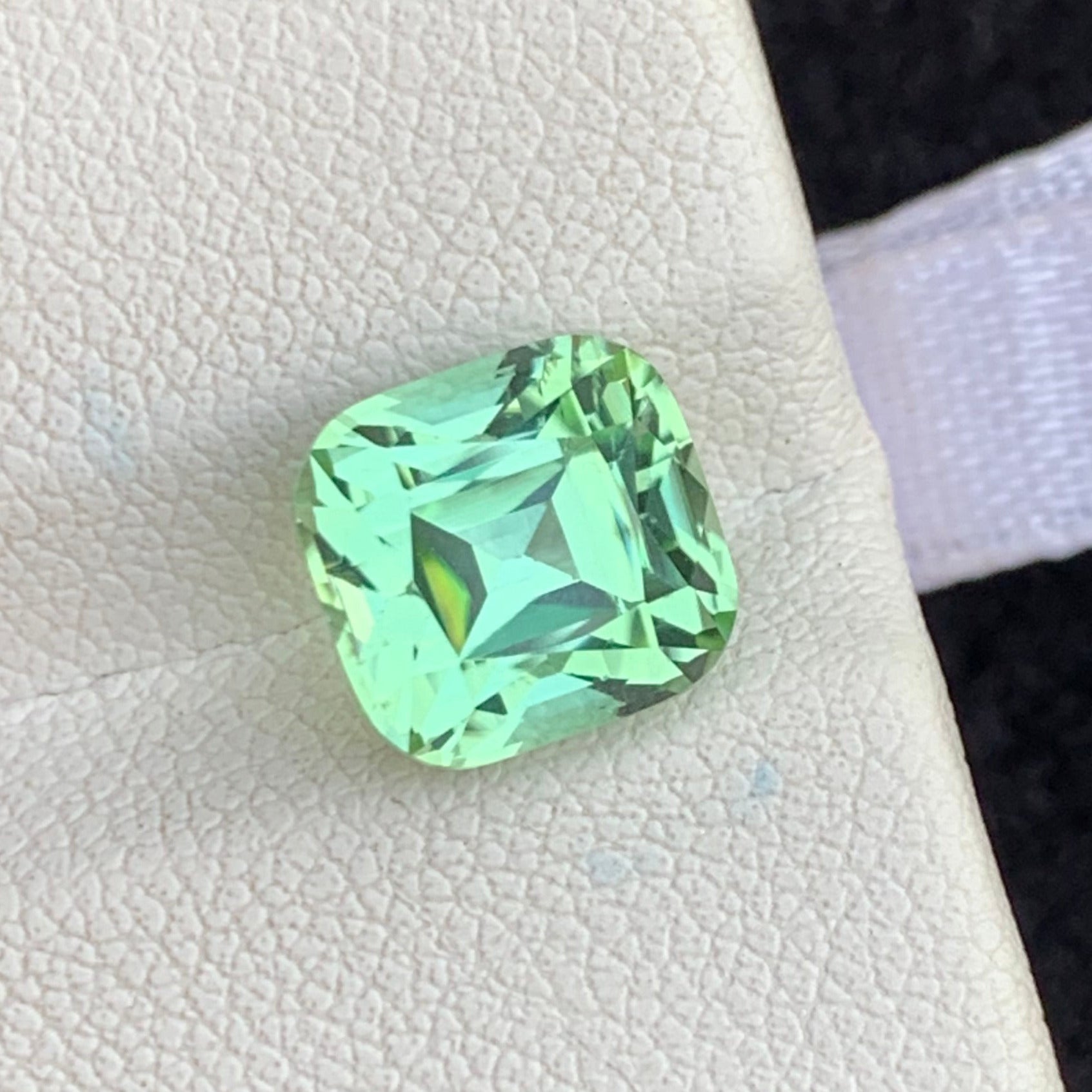cushion cut apple green tourmaline
natural green tourmaline 4.15 carats
