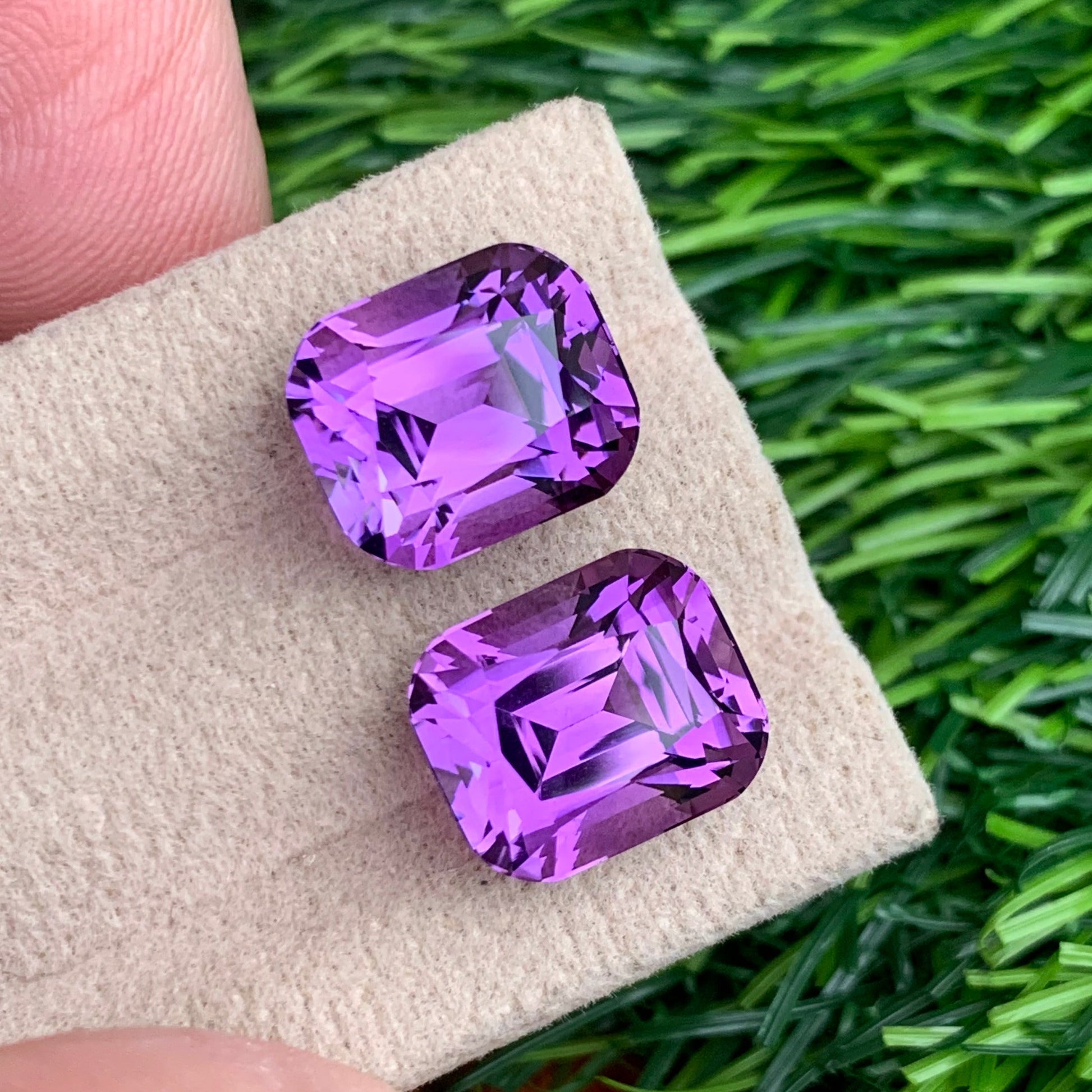 faceted amethyst pair cushion shape gemstones
high clarity amethyst gemstone pair brazil origin