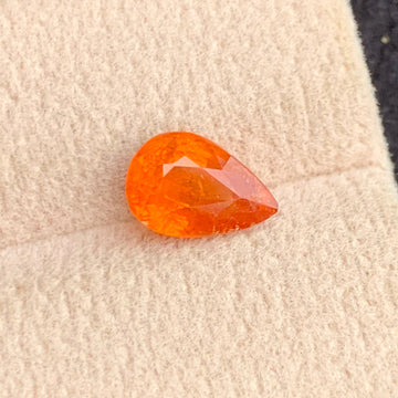 Pera shape 
orange garnet
garnet jewelry
2.45 carat spessartite garnet pear
