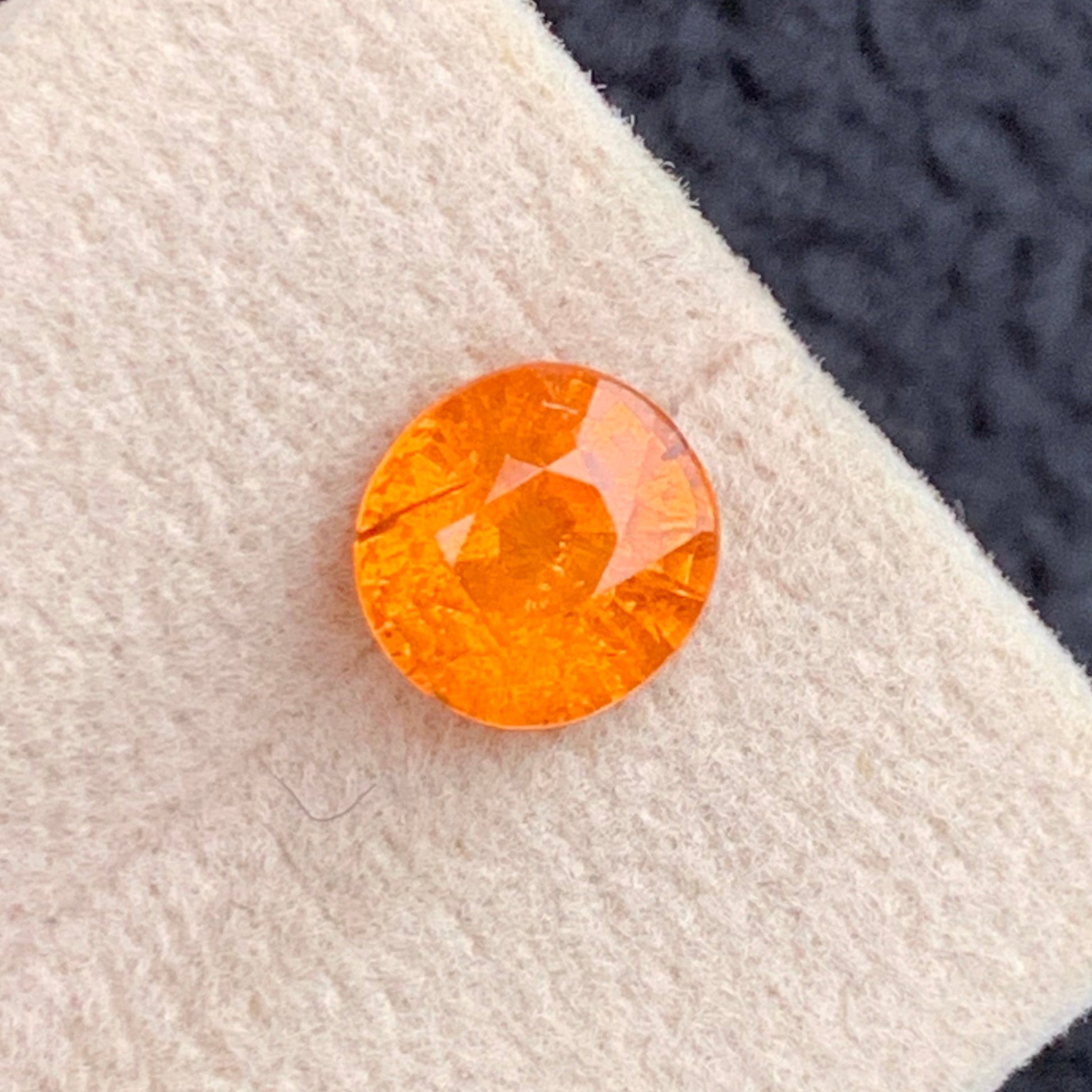 Spessartite Garnet Jewelry
orange garnet gemstone SI clarity

rare spessartite garnet oval shape gemstone