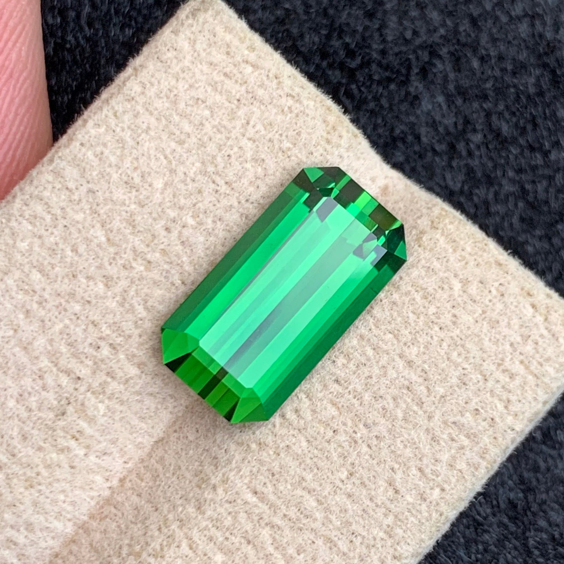 Emerald cut green tourmaline gemstone for luxury jewelry design
Fine vivid green tourmaline from Afghanistan 6.26 carats