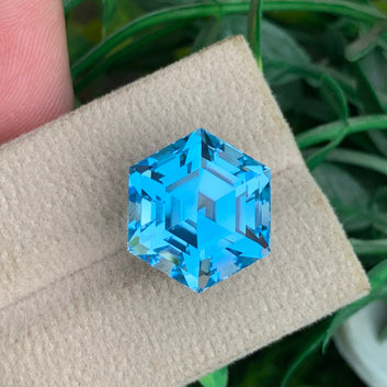 Swiss Topaz 
Swiss Topaz jewelry

large Swiss blue topaz loose gemstone hexagon shape
luxury blue topaz gemstone for statement ring