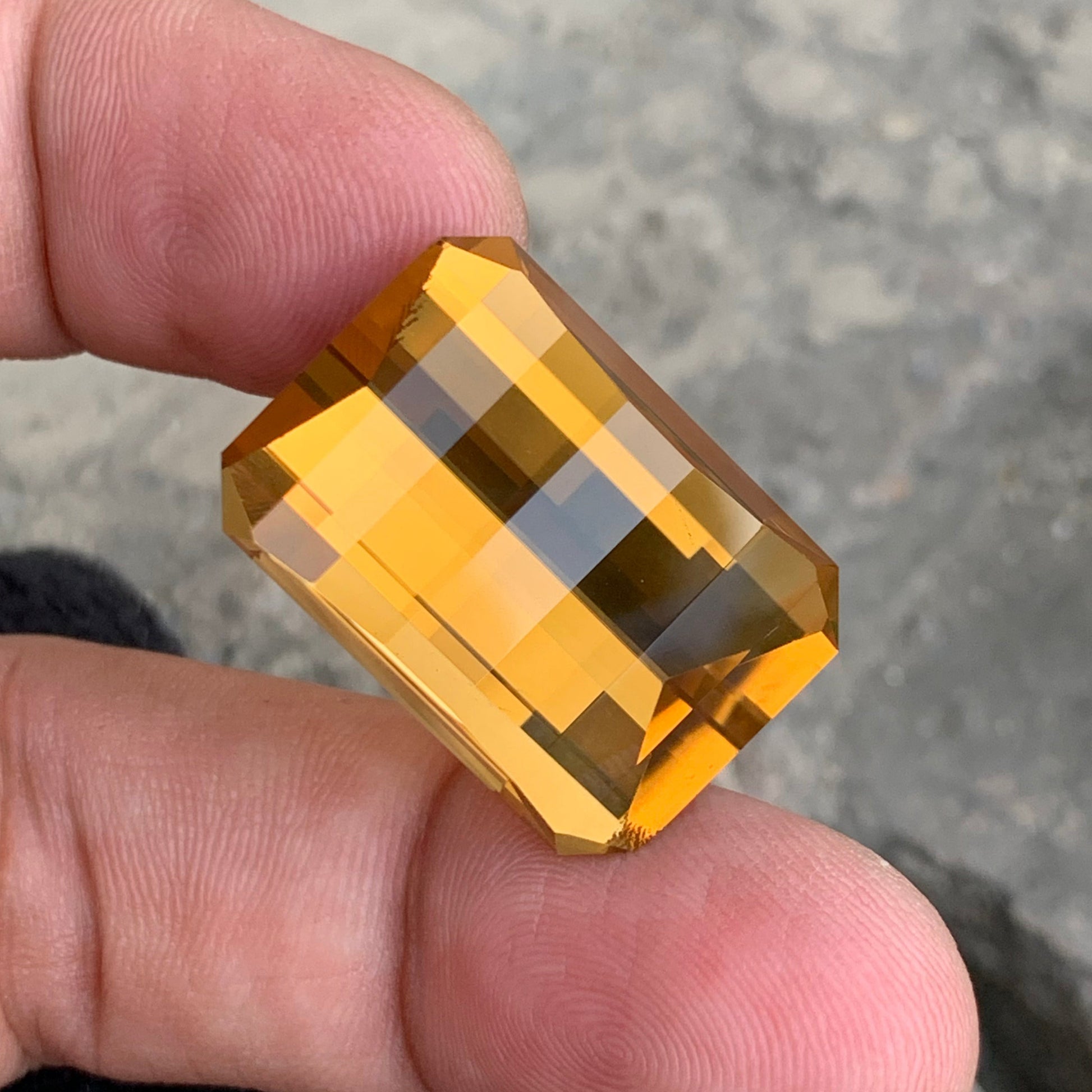 Cirine Gemstone
Citrine jewelry
citrie ring