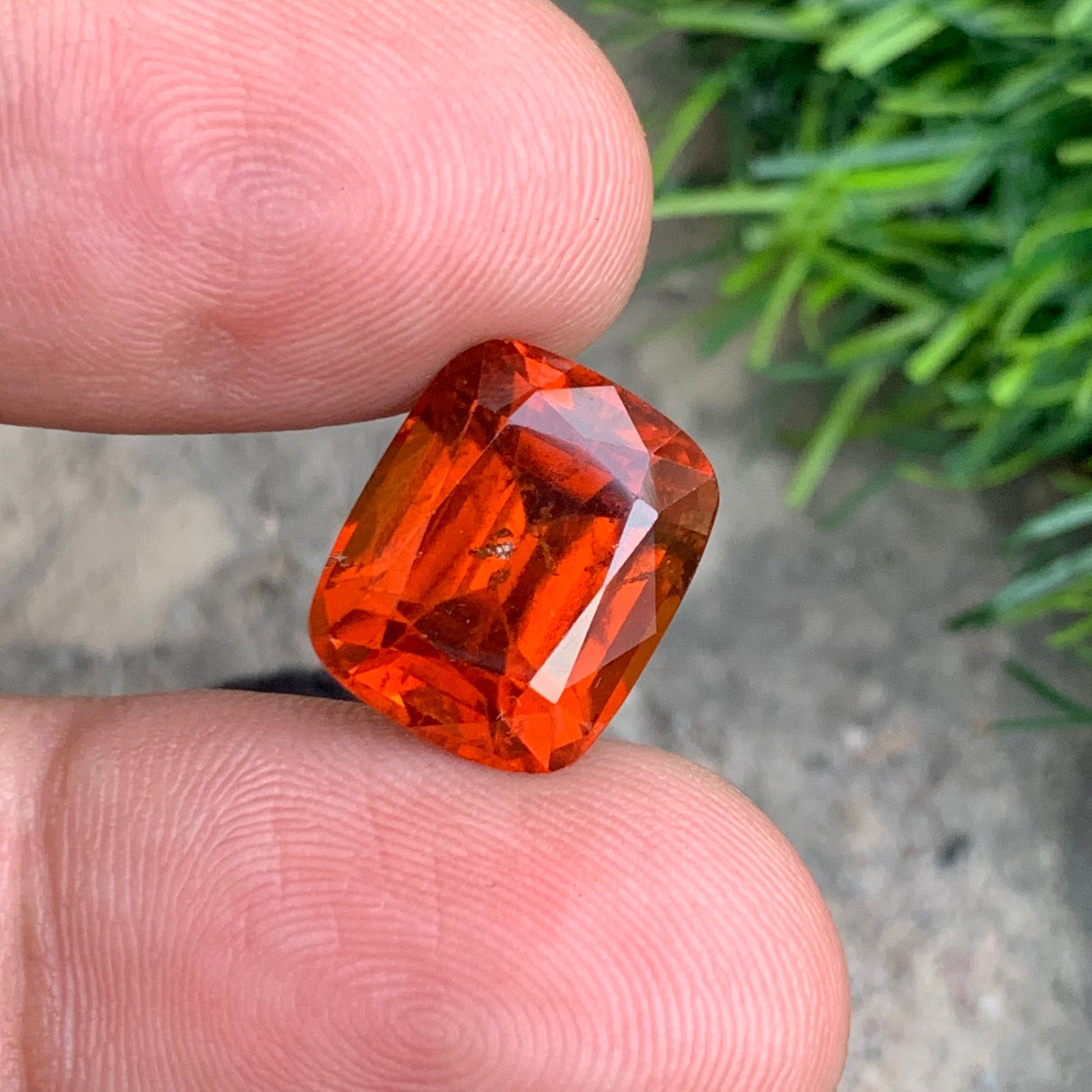 large orange garnet loose gemstone

astrological hessonite garnet rahu
