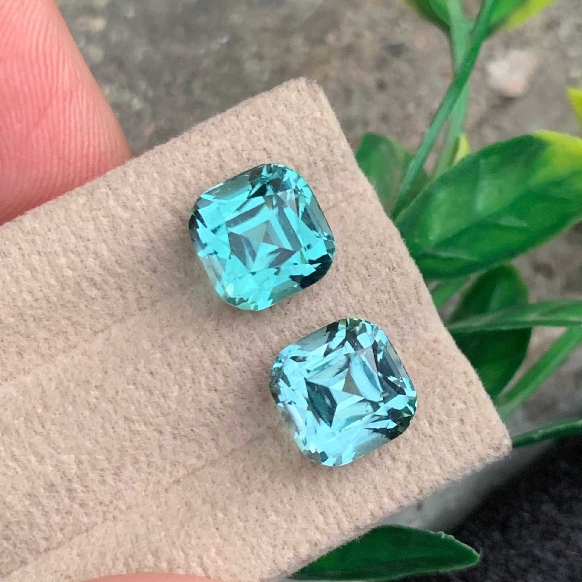 loose gemstone pair for jewelry
one step gems tourmaline pair
rare matched tourmaline gemstones