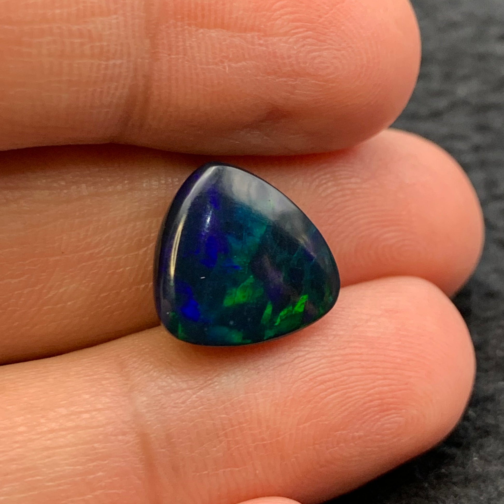 natural Ethiopian opal for jewelry

AAA quality opal gemstone USA

loose Ethiopian opal 5 carats