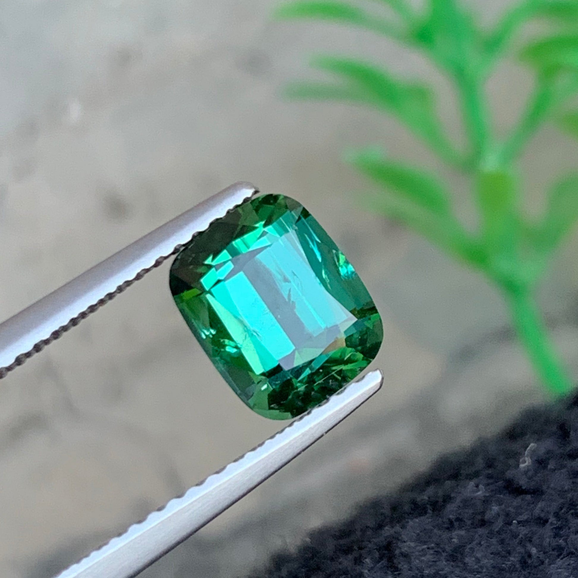 Afghan bluish green tourmaline loose gemstone
cushion cut natural bluish green tourmaline