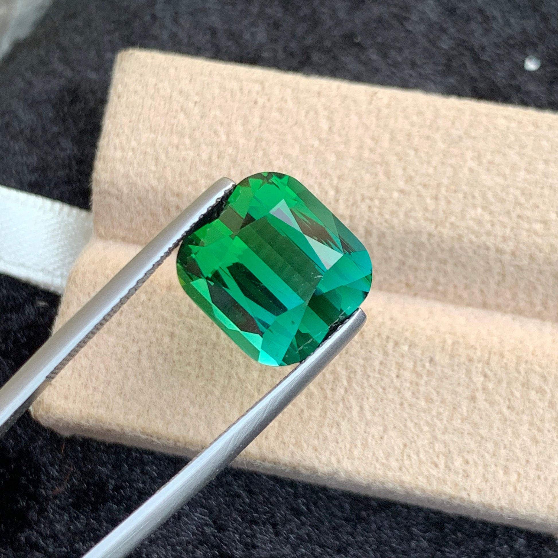 natural bluish green tourmaline gemstone
afghan tourmaline 9.42 carat stone
cushion cut bicolor tourmaline gem