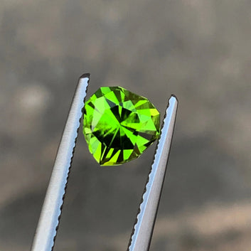 Natural Green Peridot Gemstone, Heart Shape Cut – 1.55 Carats