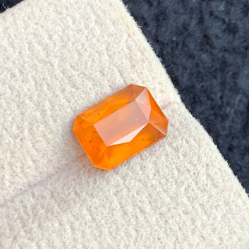 Orange Garnet
untreated hessonite garnet from Afghanistan

cinnamon stone hessonite garnet

hessonite garnet SI clarity