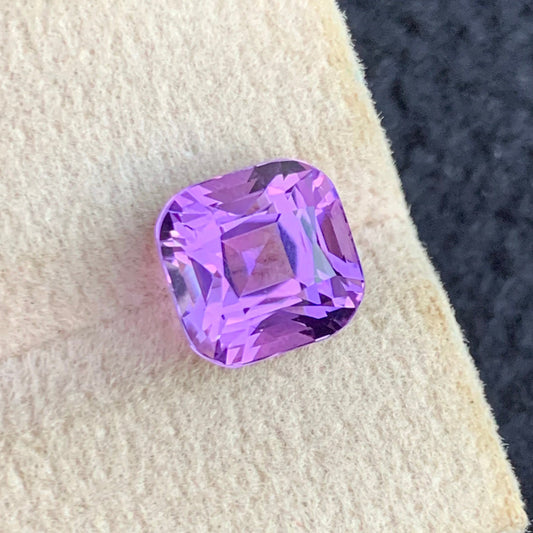 natural pink purple amethyst 3.35 carat cushion cut gemstone
Brazilian pink purple amethyst loose gemstone