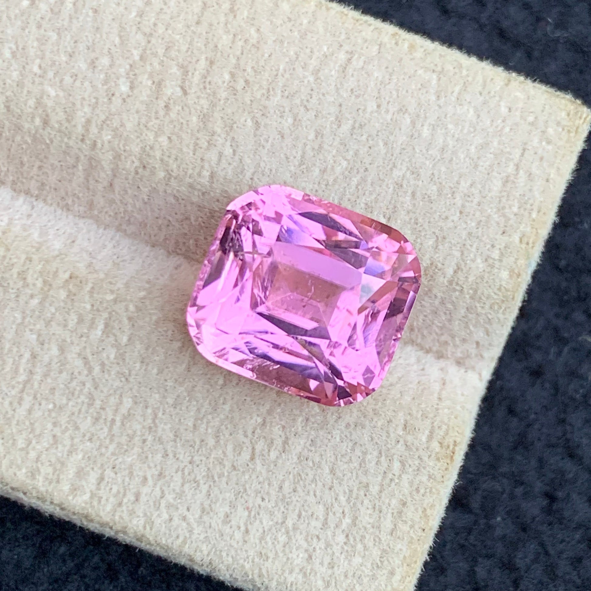 natural pink tourmaline gemstone for rings
premium baby pink tourmaline close up