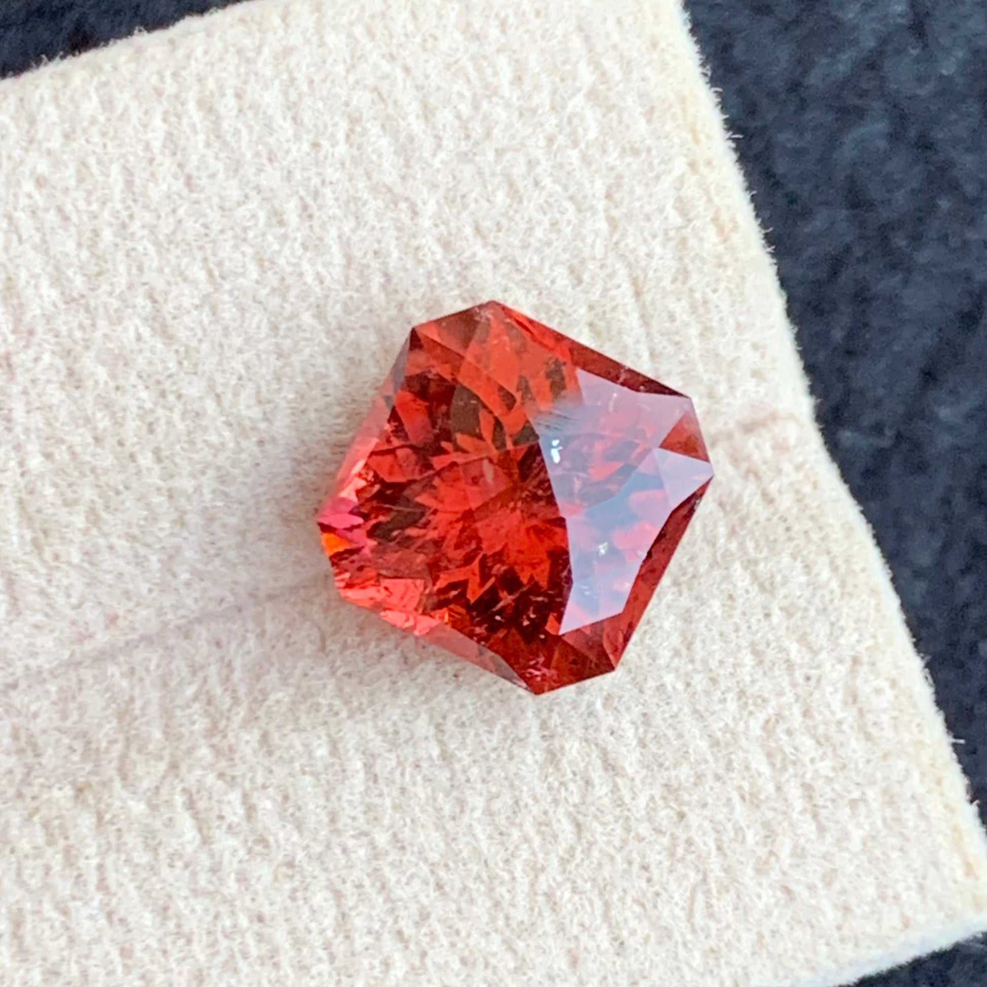 Red Orange Gemstone
untreated red tourmaline from Africa

peach red tourmaline gemstone

red tourmaline SI clarity