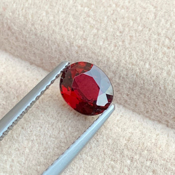 natural red spinel from burma

untreated red spinel gem jewelry