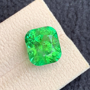 Mint green tourmaline
tourmaline ring
tourmaline jewelry