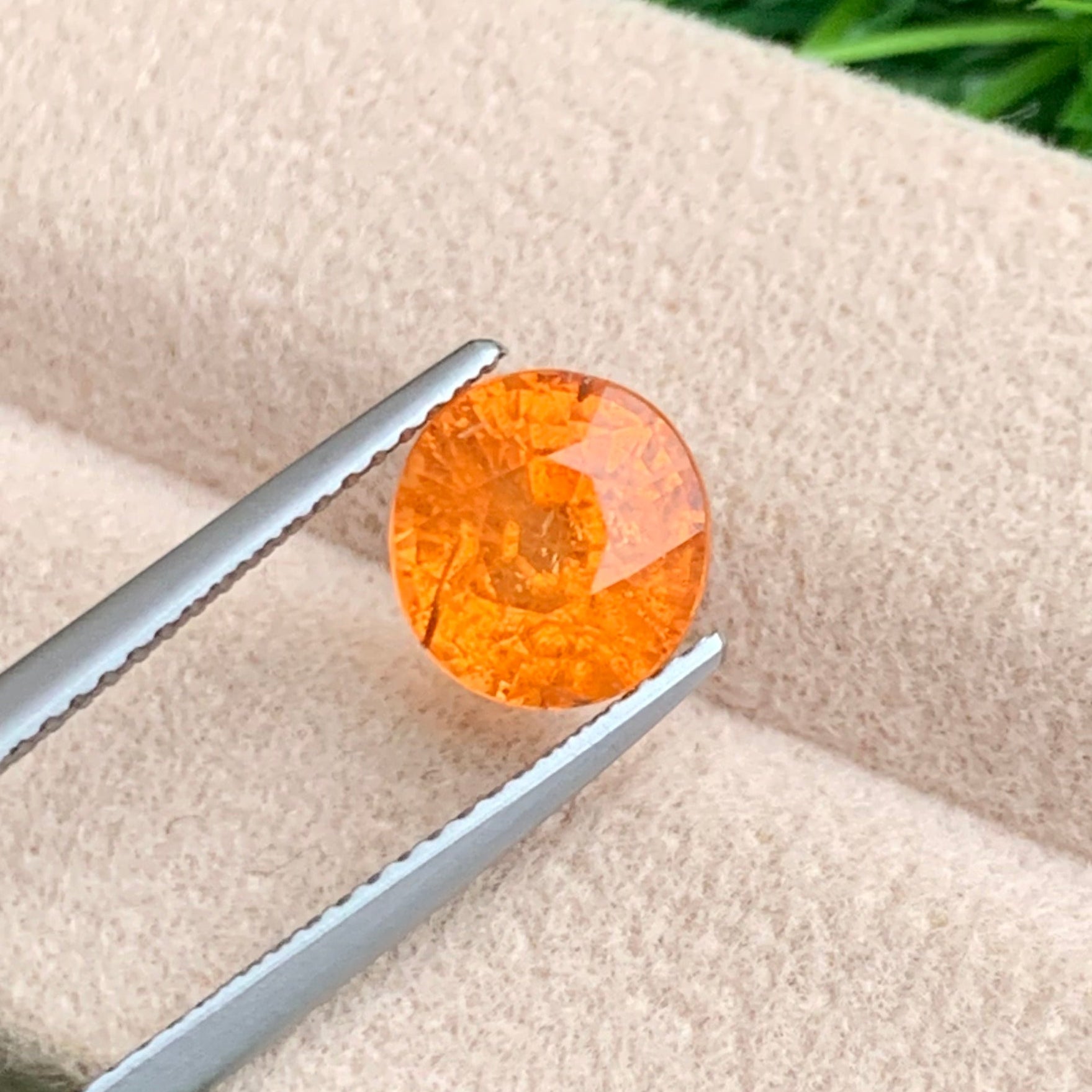 Loose Spessartite Garnet
natural spessartite garnet loose gemstone africa

oval cut orange spessartite garnet gemstone