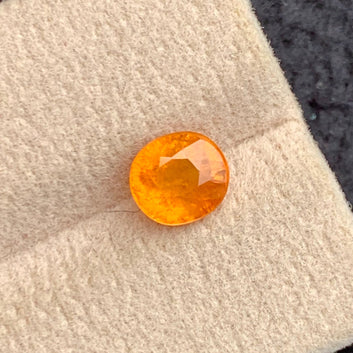 Spessartite Garnet
natural spessartite garnet loose gemstone africa

oval cut orange spessartite garnet gemstone