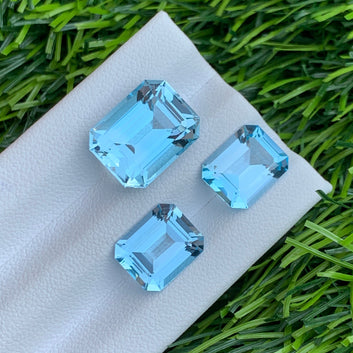 natural swiss blue topaz stones

emerald cut blue topaz set