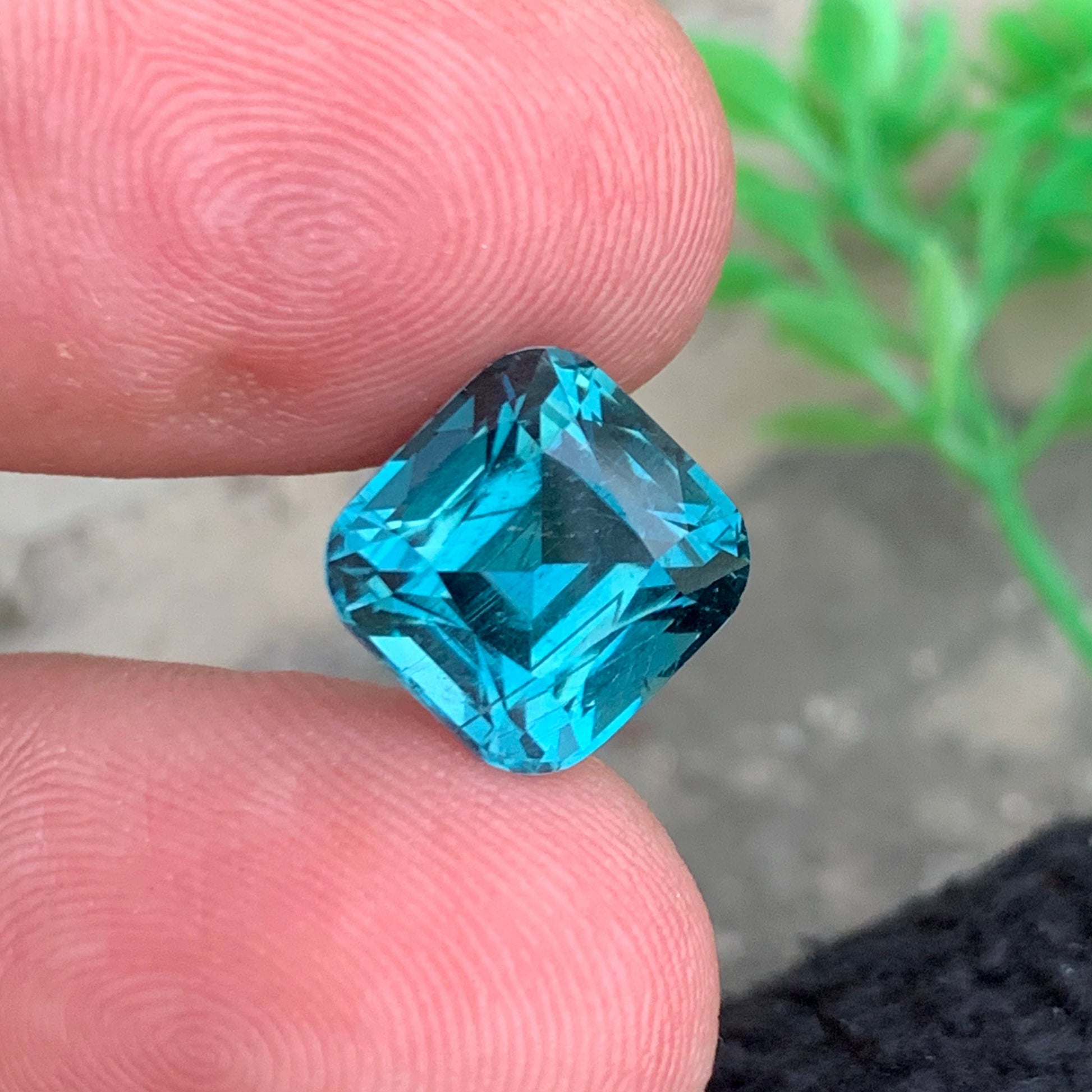 natural untreated blue tourmaline Afghanistan
luxury blue tourmaline for rings
