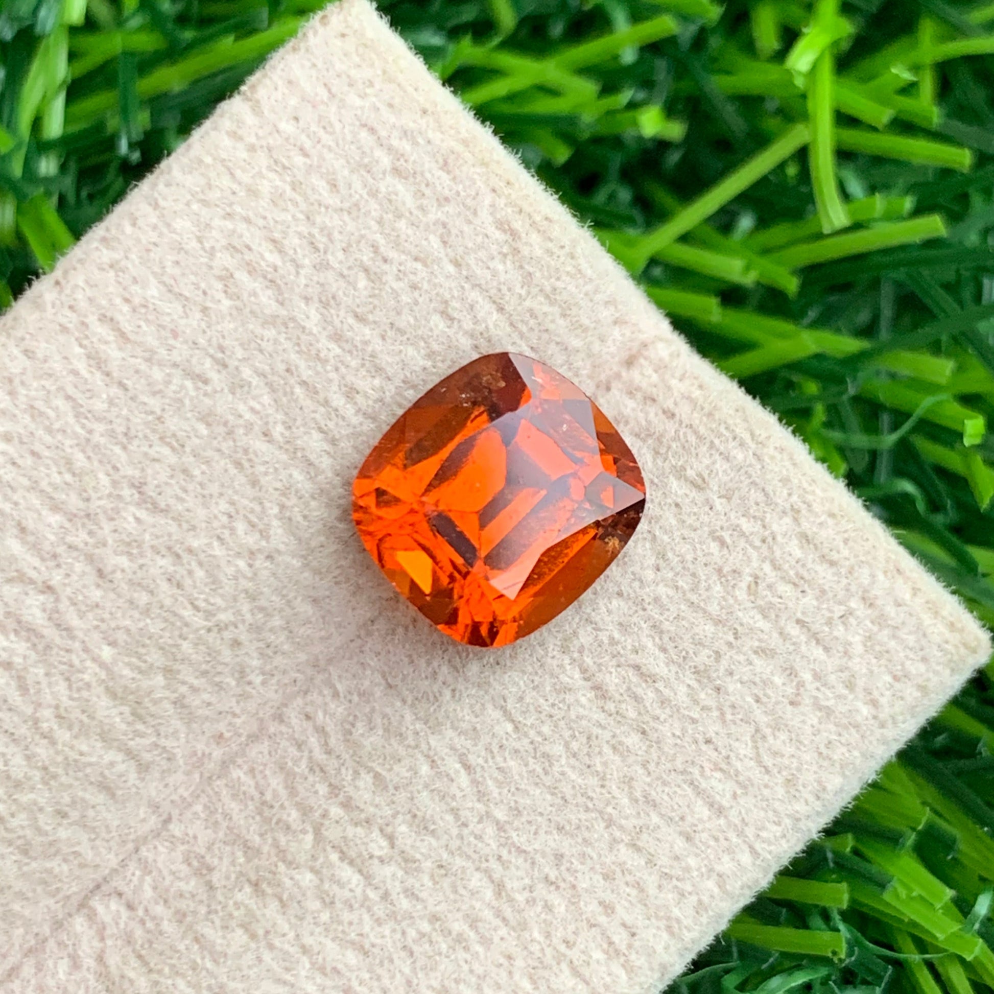 afghan hessonite garnet

untreated hessonite garnet

cinnamon stone hessonite

hessonite garnet jewelry stone