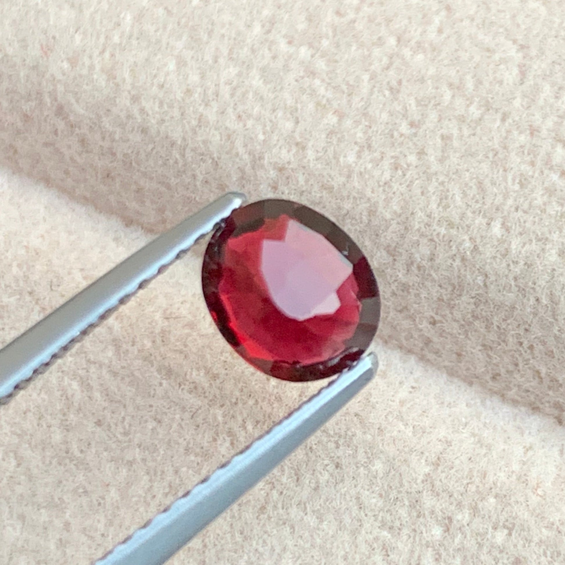 onestep gems red spinel

luxury red spinel jewelry piece