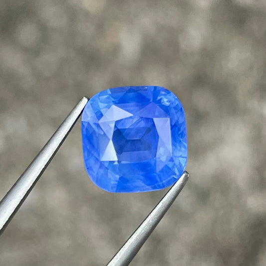 Saphaire gemstone
Saphire Jewelry
opal effect blue sapphire gemstone
blue sapphire gemstone cushion cut